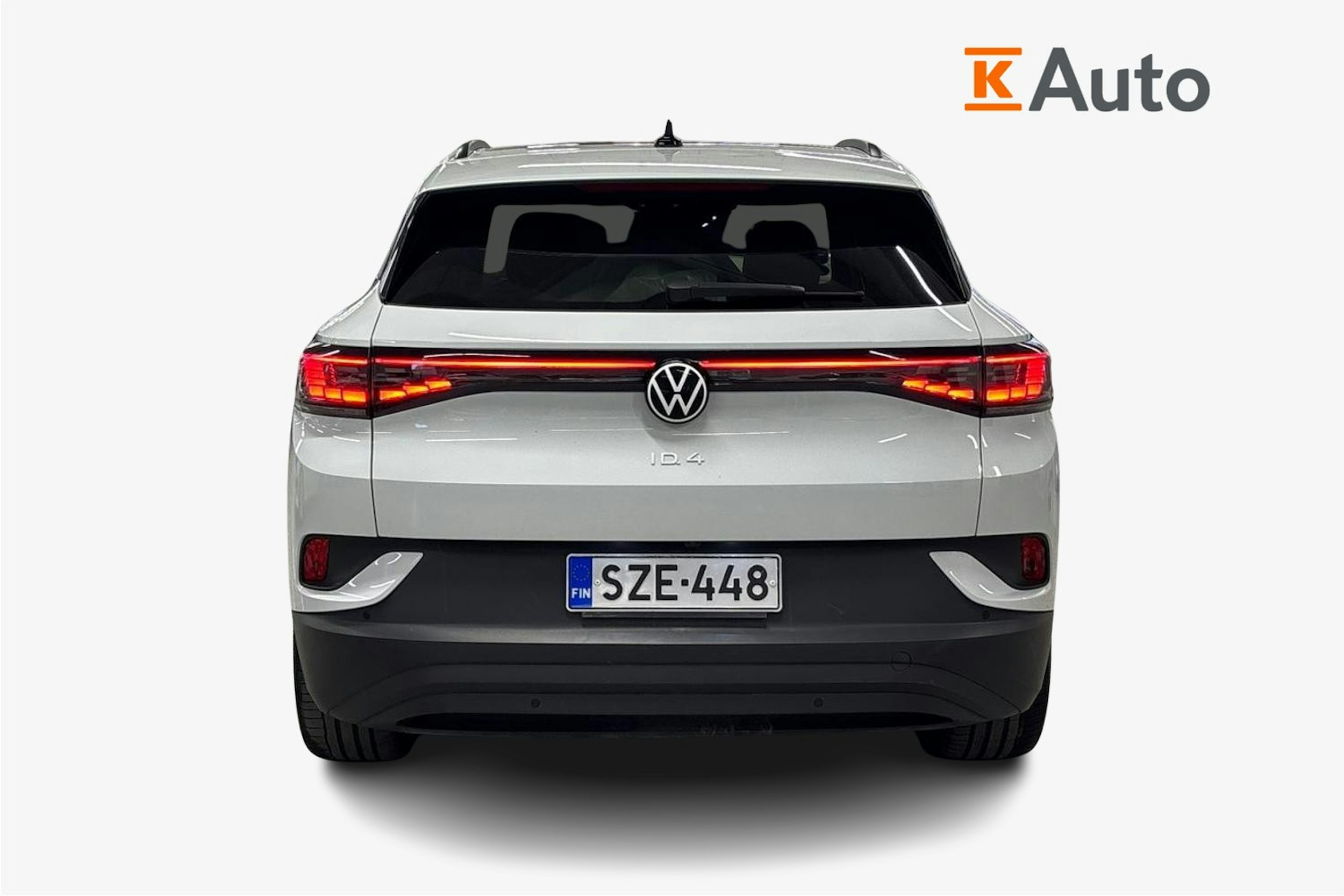 valkoinen Volkswagen ID.4 2022 kuva 3.