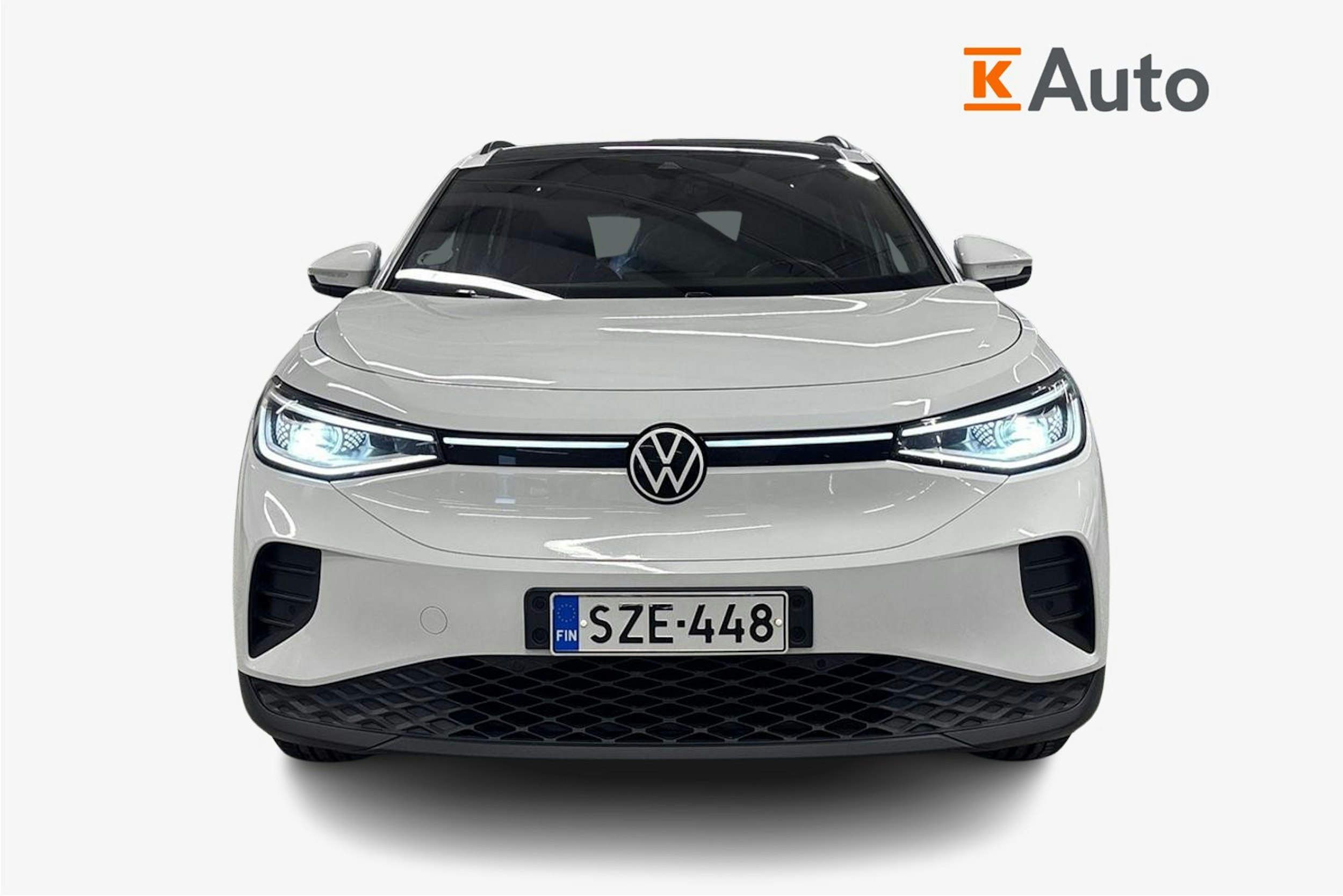 valkoinen Volkswagen ID.4 2022 kuva 5.