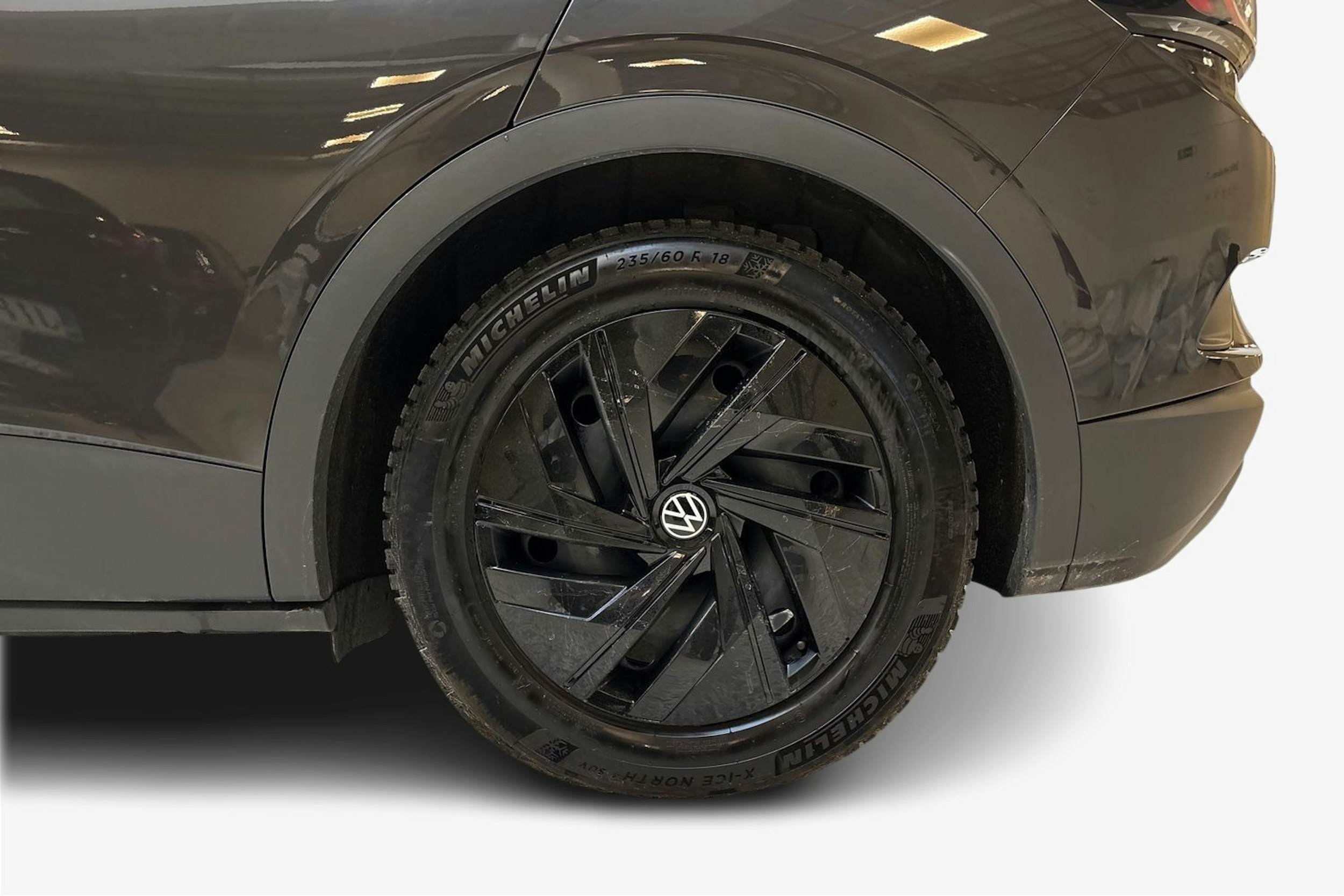 harmaa Volkswagen ID.4 2022 kuva 12.