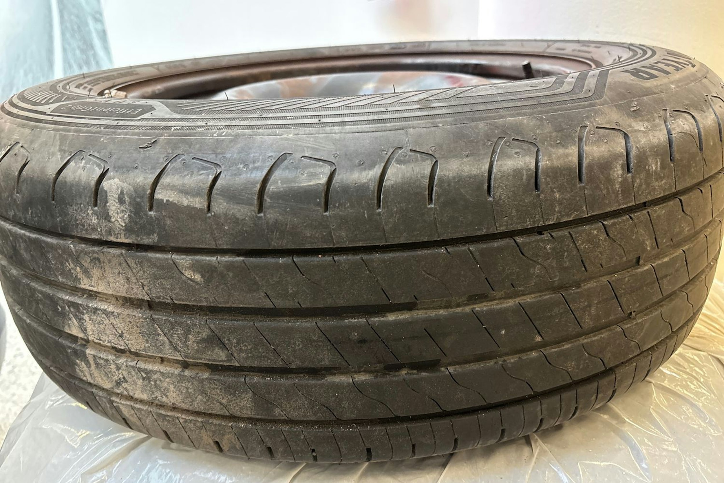 harmaa Volkswagen ID.4 2022 kuva 15.