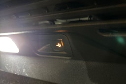 harmaa Volkswagen ID.4 2022 kuva 17.