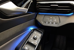 harmaa Volkswagen ID.4 2022 kuva 20.