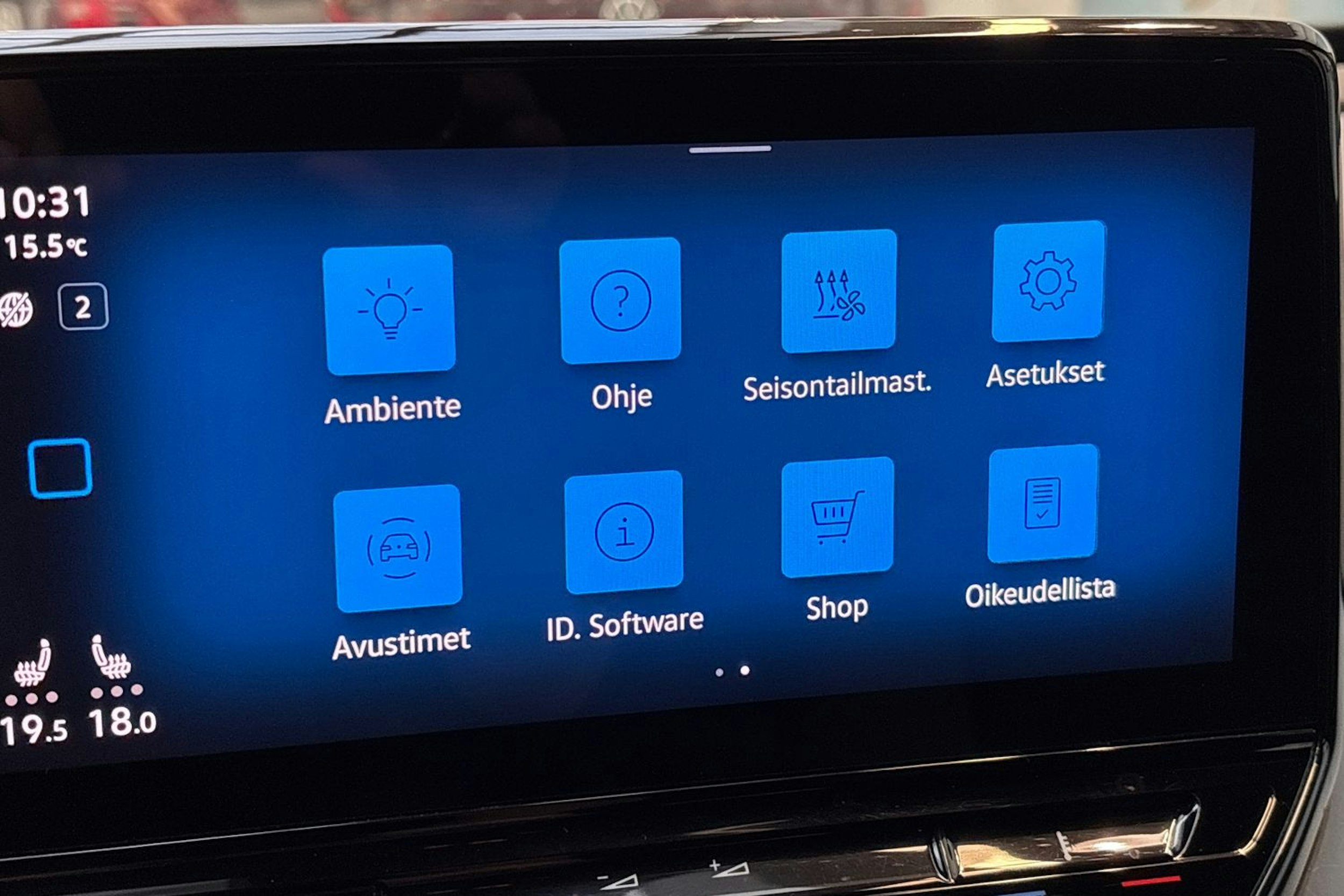 harmaa Volkswagen ID.4 2022 kuva 26.