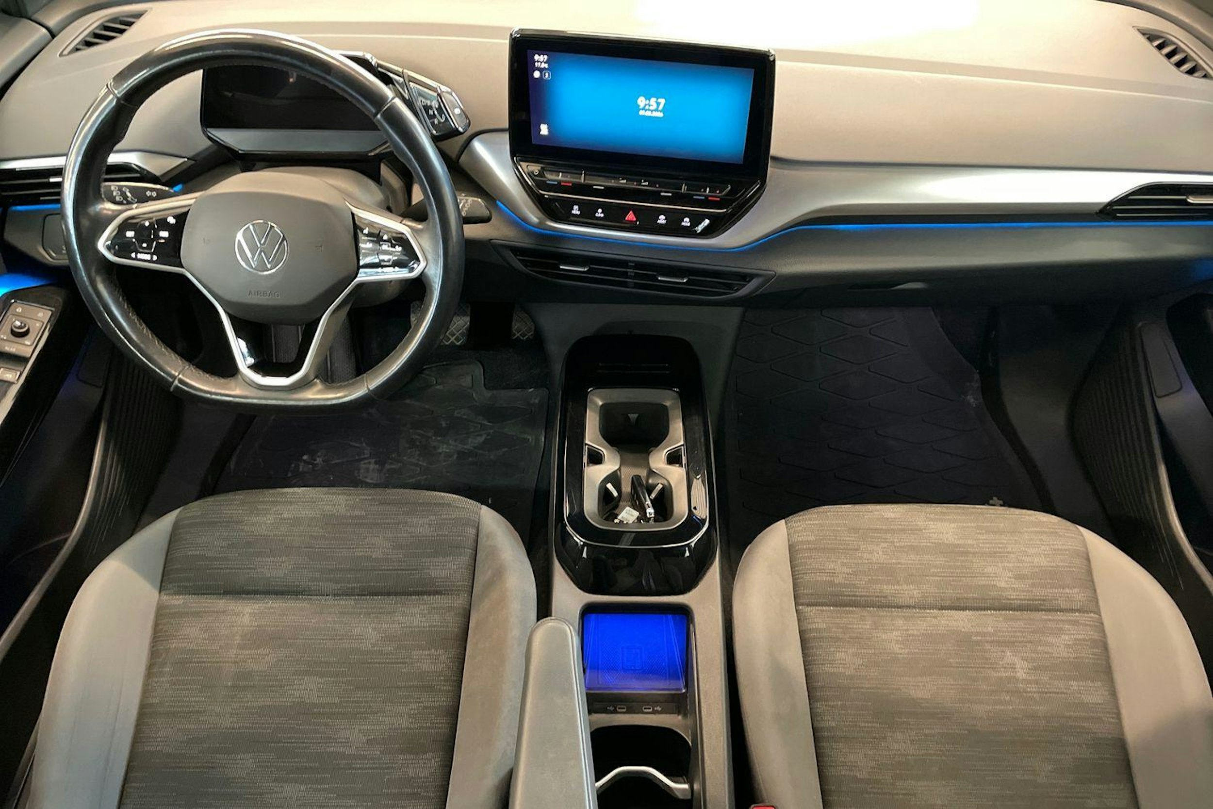 Sininen Volkswagen ID.4 2022 kuva 9.