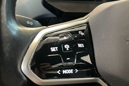 Sininen Volkswagen ID.4 2022 kuva 17.