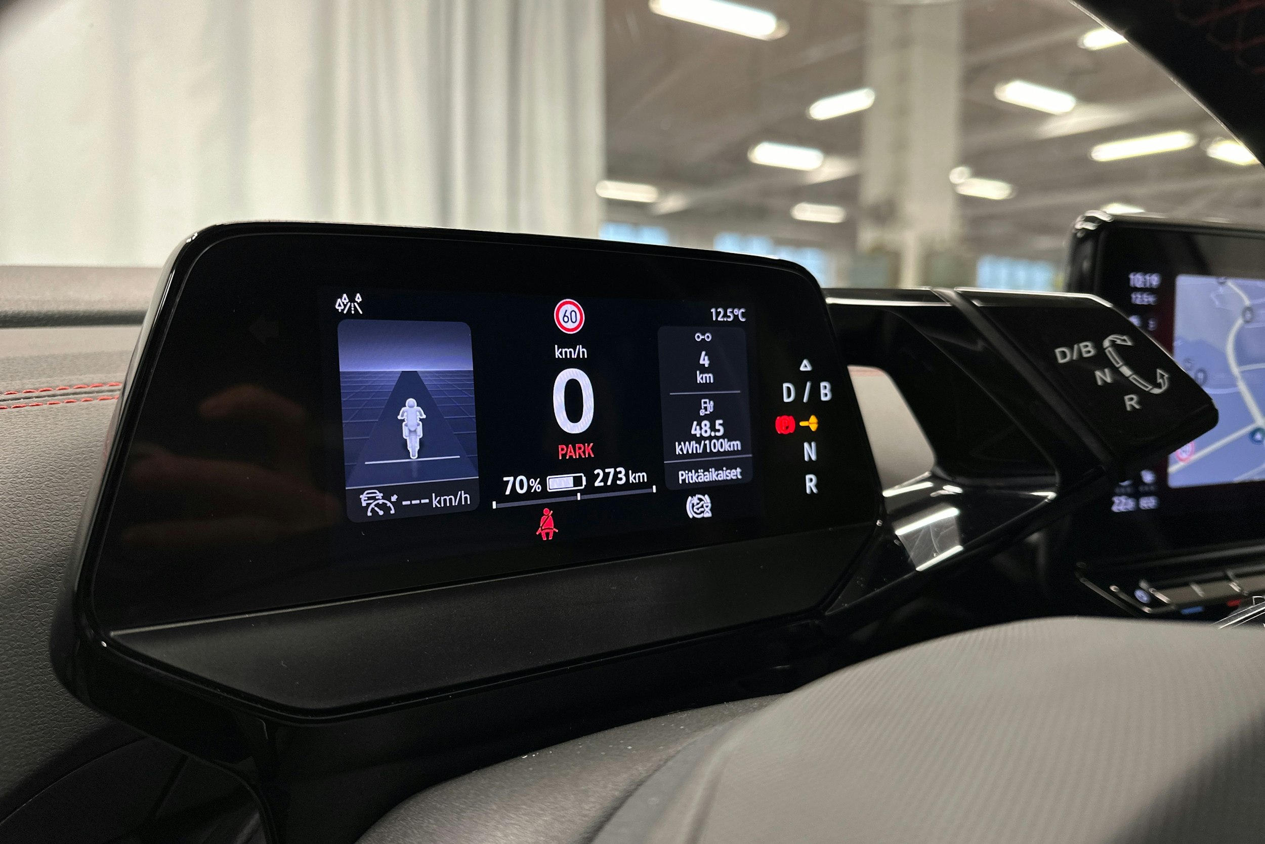 hopea Volkswagen ID.4 2023 kuva 17.