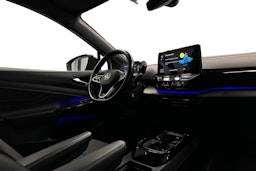 valkoinen Volkswagen ID.4 2022 kuva 7.