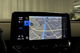 valkoinen Volkswagen ID.4 2022 kuva 14.