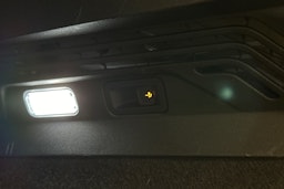 valkoinen Volkswagen ID.4 2022 kuva 24.