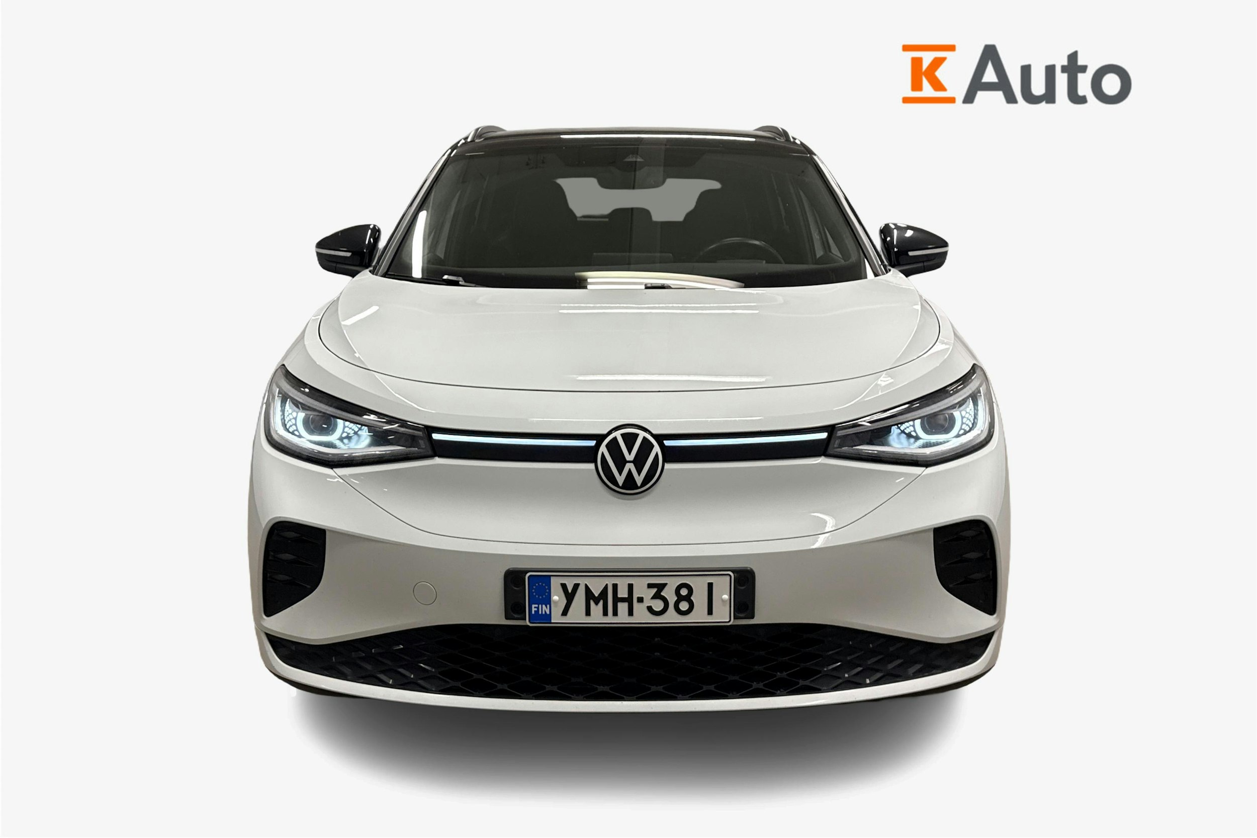 valkoinen Volkswagen ID.4 2023 kuva 4.