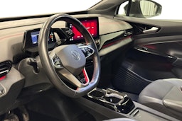 valkoinen Volkswagen ID.4 2023 kuva 6.