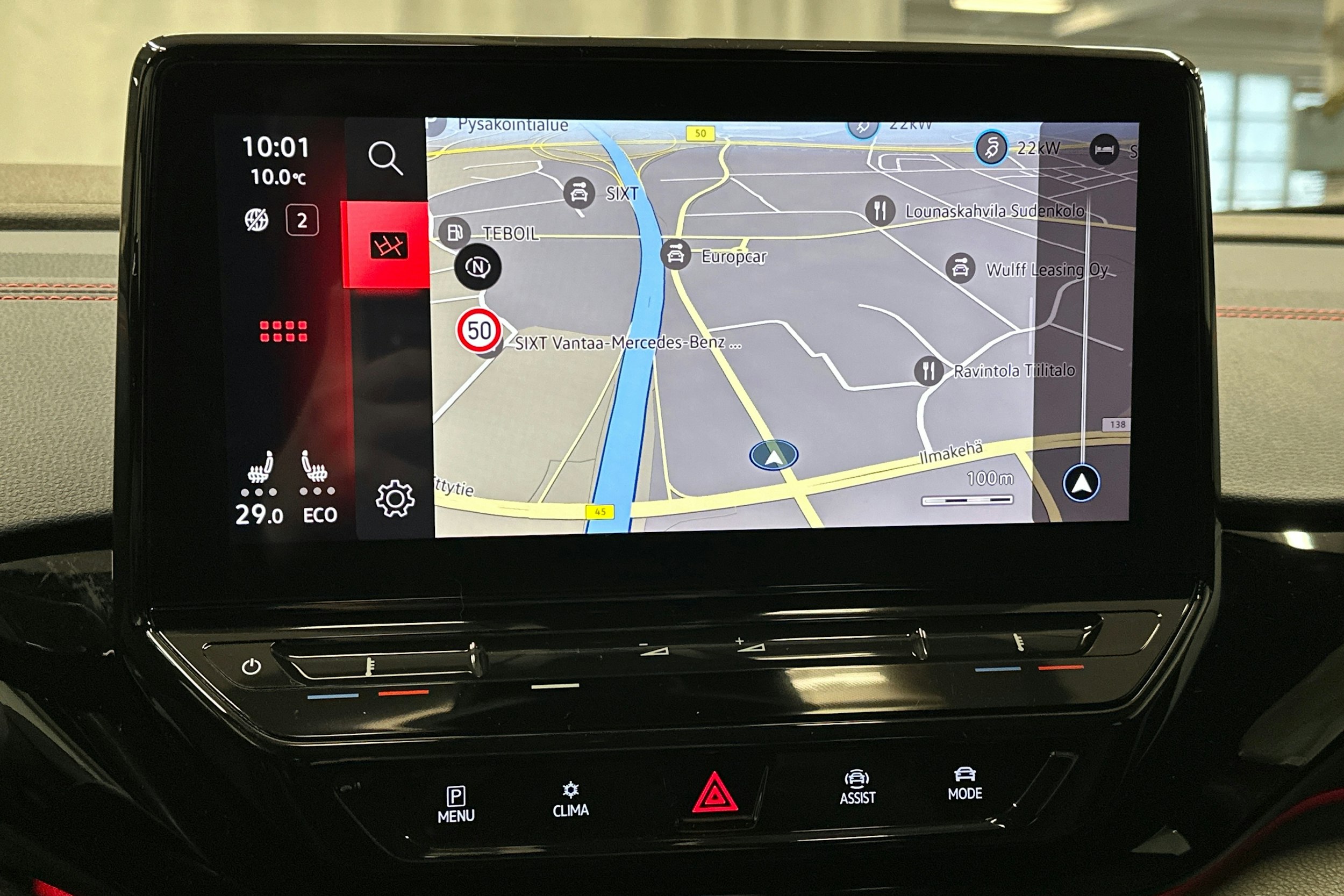 punainen Volkswagen ID.4 2022 kuva 23.