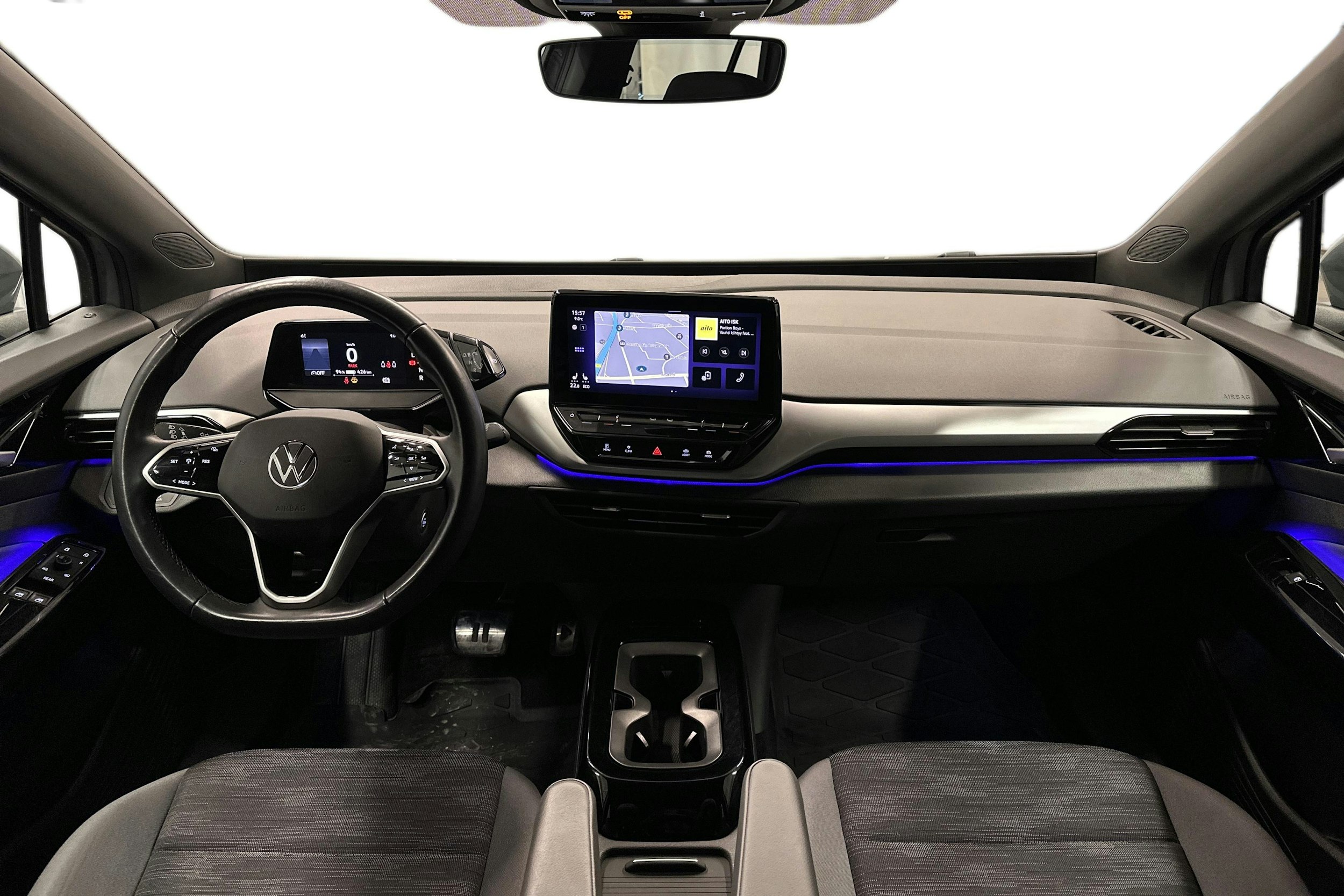 harmaa Volkswagen ID.4 2022 kuva 9.