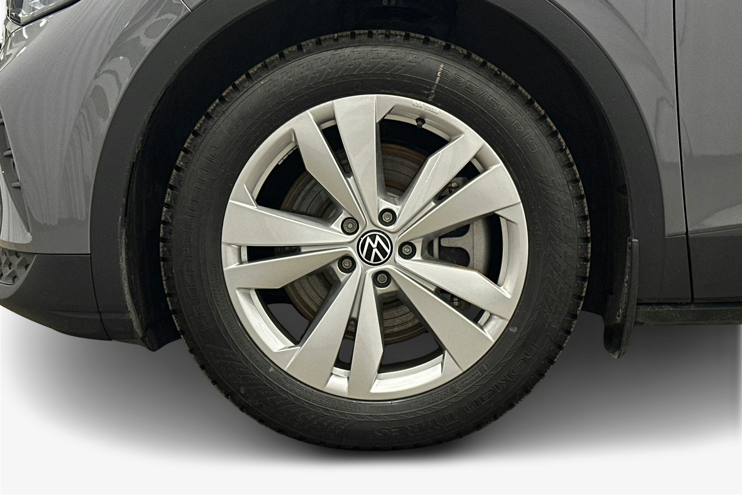 harmaa Volkswagen ID.4 2022 kuva 11.