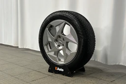 harmaa Volkswagen ID.4 2022 kuva 10.
