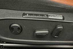 harmaa Volkswagen ID.4 2022 kuva 16.