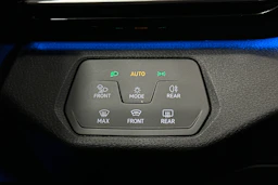 harmaa Volkswagen ID.4 2022 kuva 22.