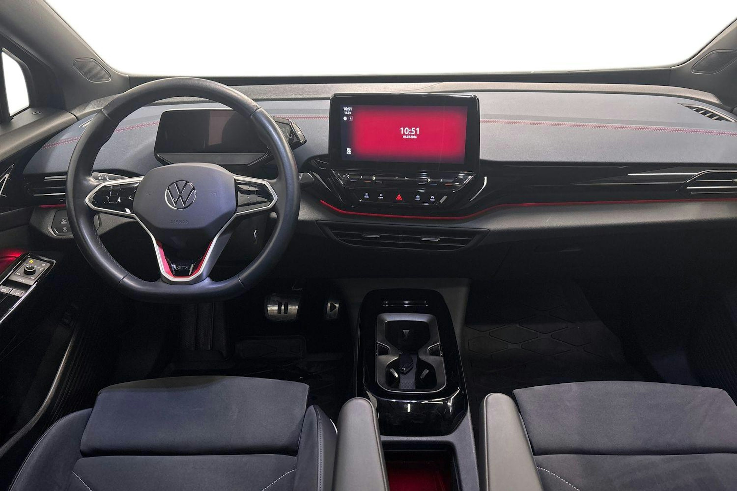 harmaa Volkswagen ID.4 2022 kuva 9.