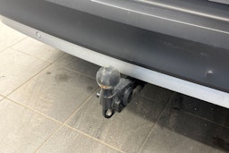 harmaa Volkswagen ID.4 2022 kuva 18.