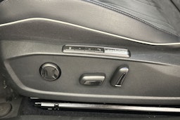 harmaa Volkswagen ID.4 2022 kuva 22.