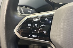 harmaa Volkswagen ID.4 2022 kuva 24.