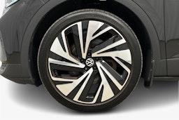 harmaa Volkswagen ID.4 2022 kuva 11.