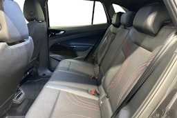 harmaa Volkswagen ID.4 2022 kuva 10.