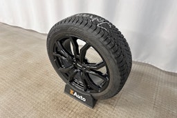 harmaa Volkswagen ID.4 2022 kuva 13.