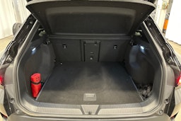 harmaa Volkswagen ID.4 2022 kuva 30.