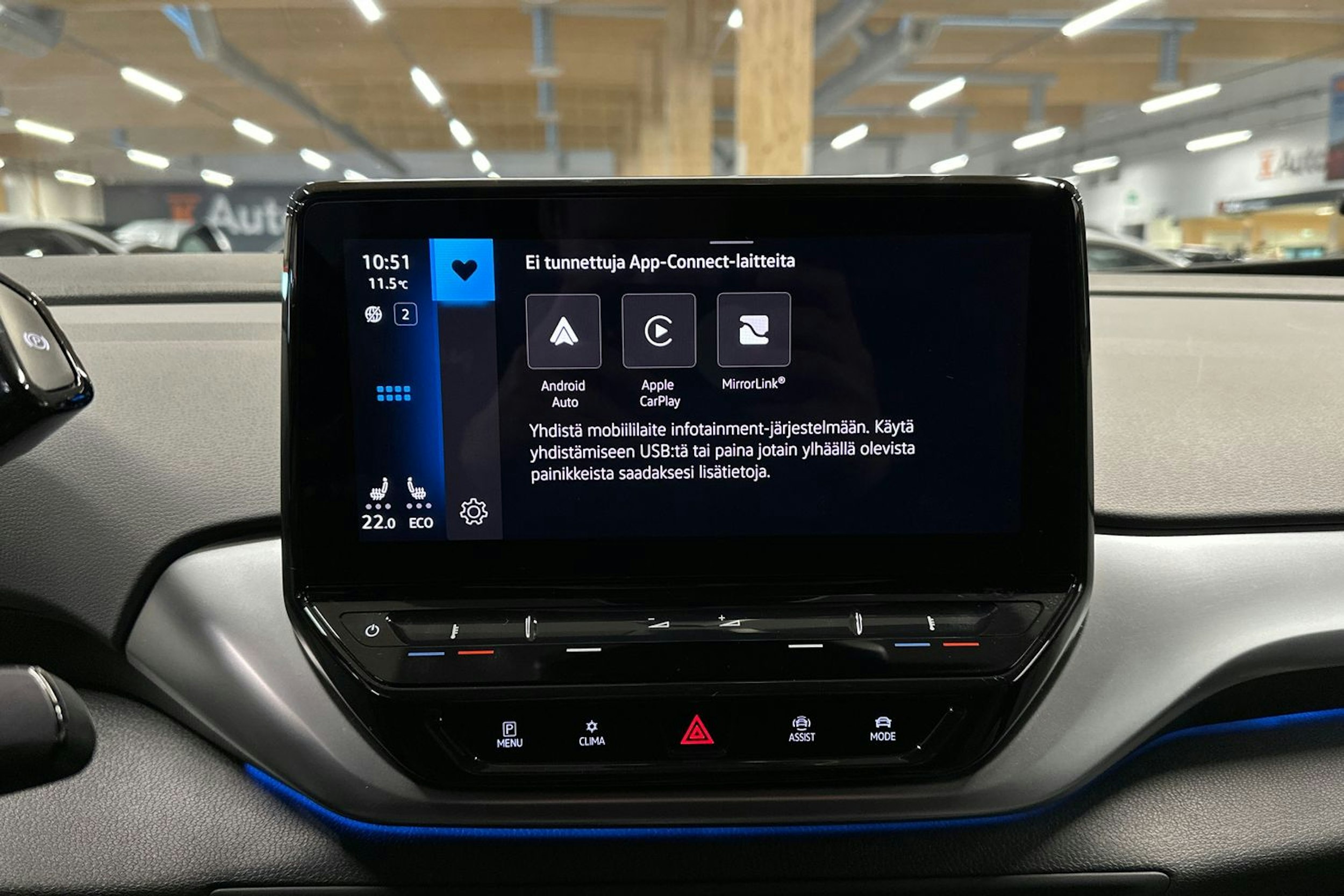 valkoinen Volkswagen ID.4 2022 kuva 17.