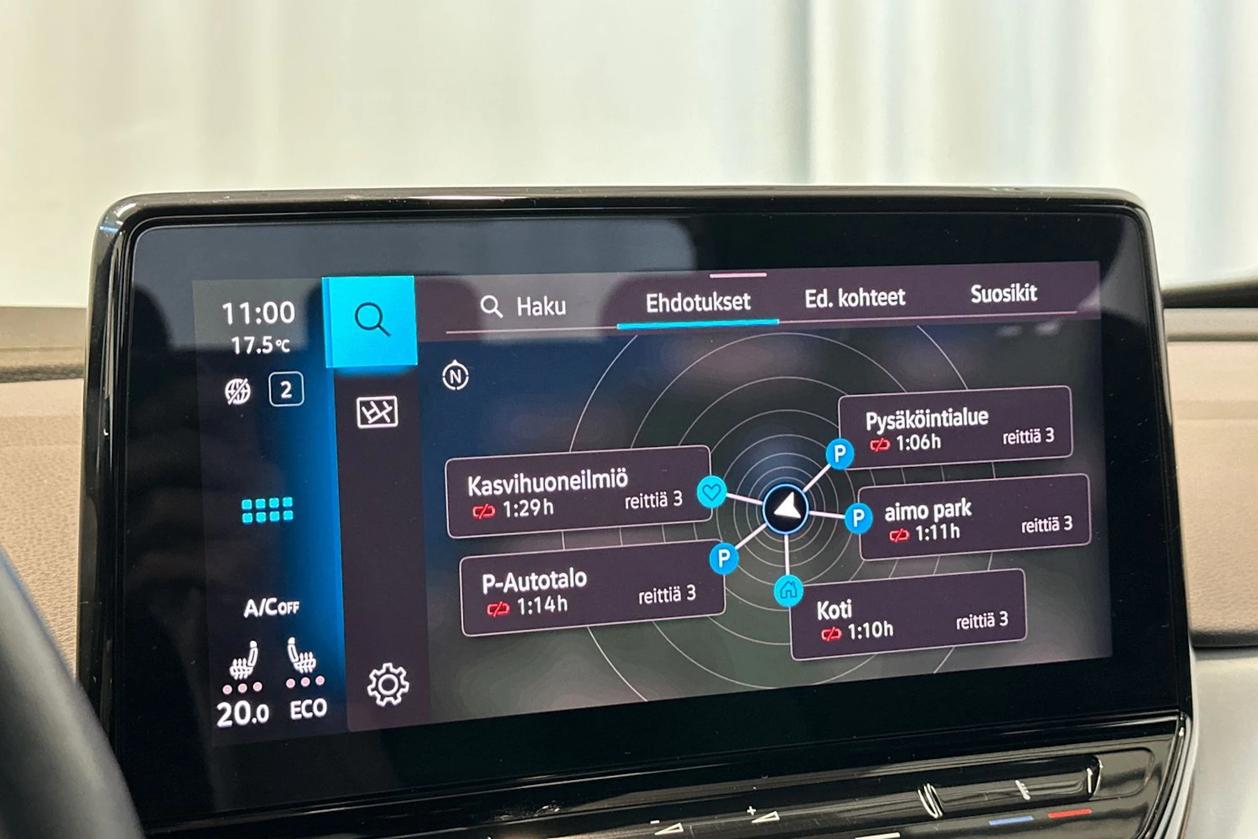 harmaa Volkswagen ID.4 2022 kuva 16.