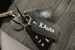 valkoinen Volkswagen ID.4 2022 kuva 34.