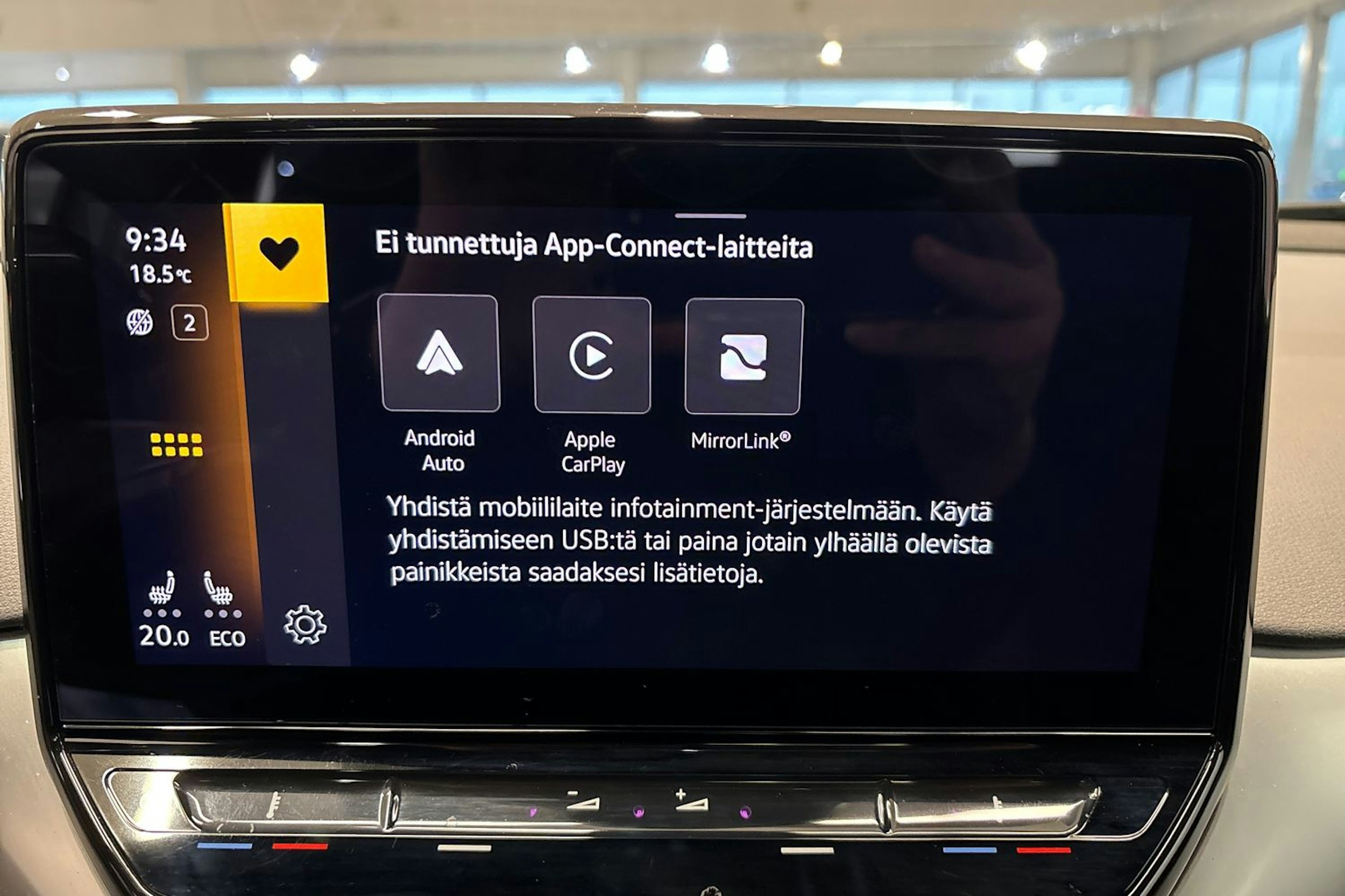 harmaa Volkswagen ID.4 2022 kuva 22.