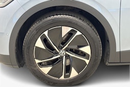 sininen Volkswagen ID.4 2022 kuva 11.