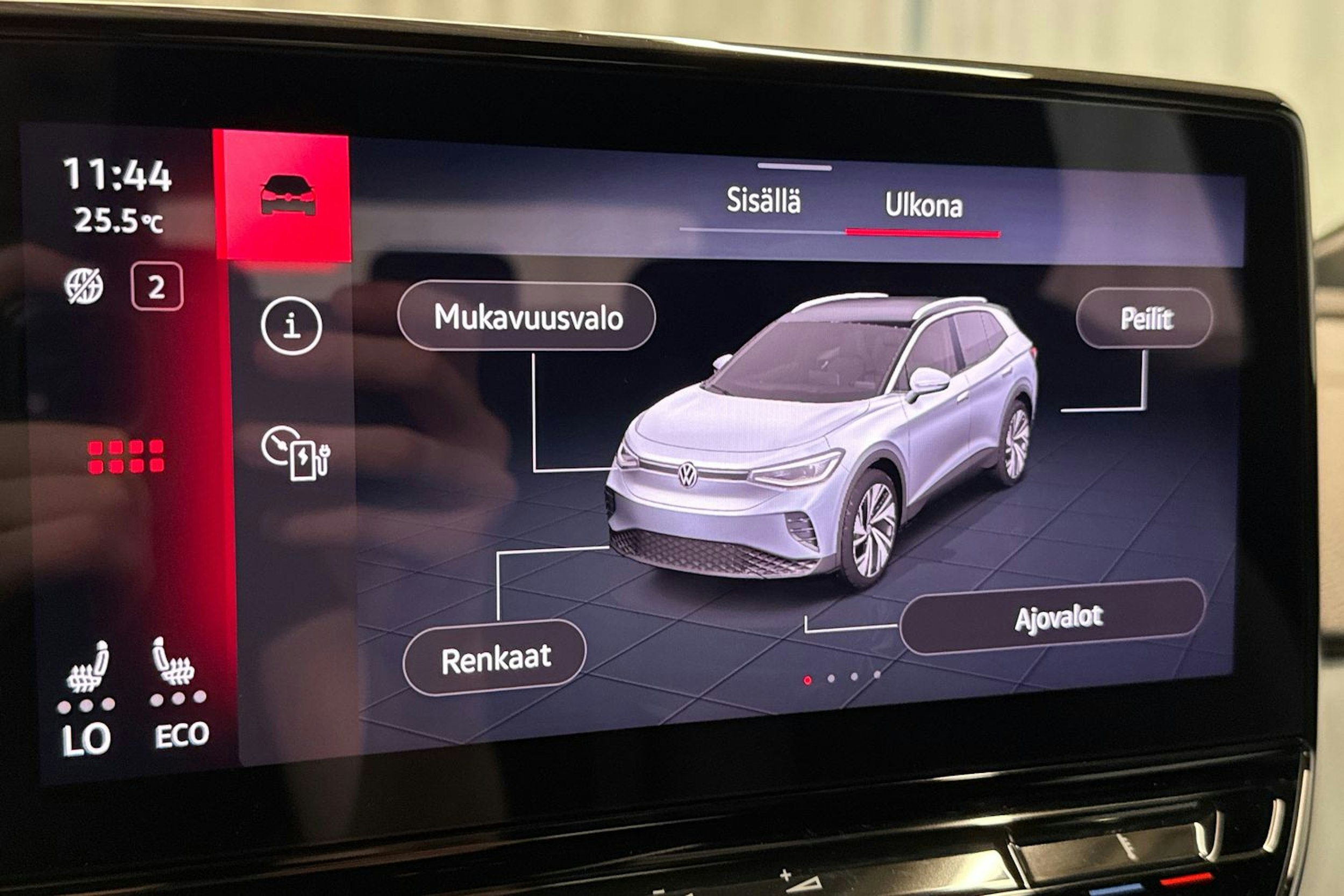 sininen Volkswagen ID.4 2022 kuva 23.