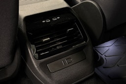 sininen Volkswagen ID.4 2022 kuva 30.