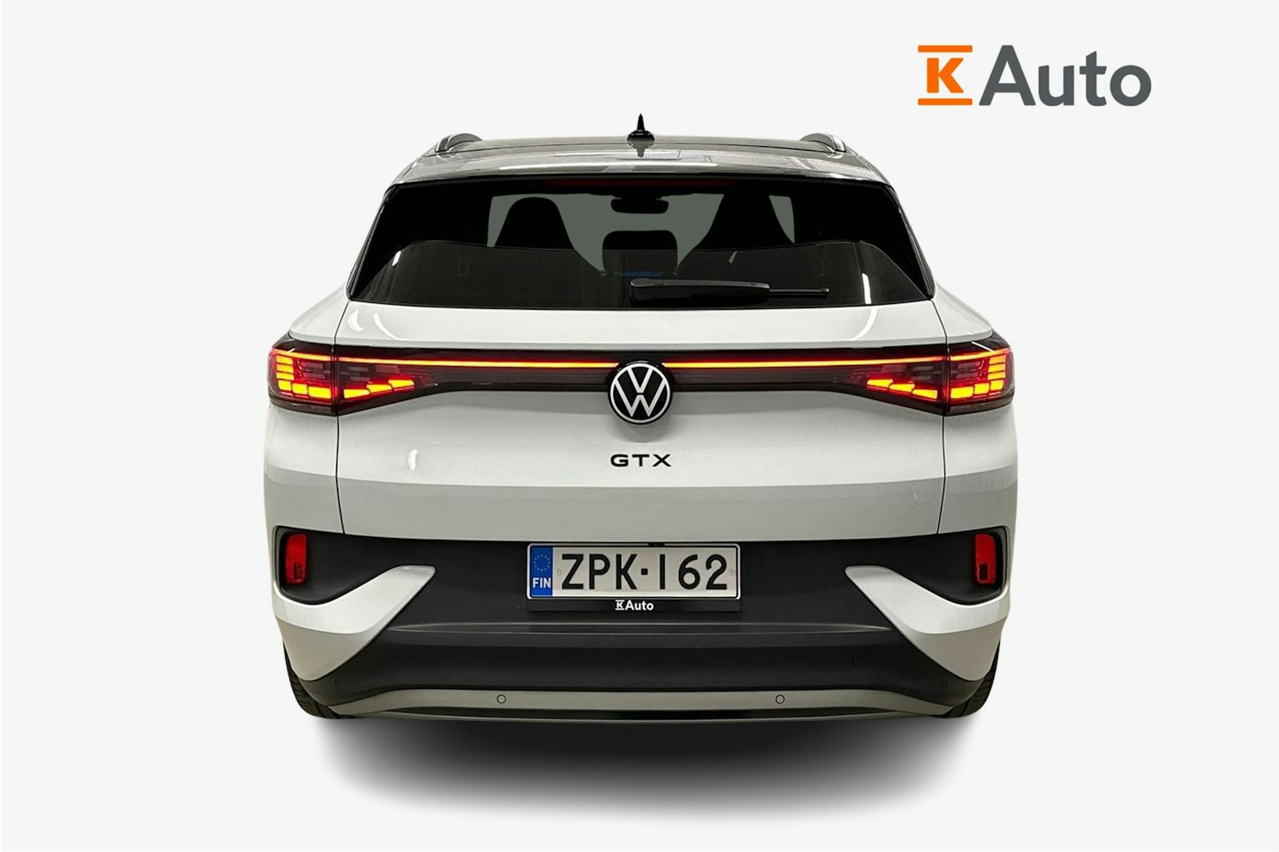 valkoinen Volkswagen ID.4 2022 kuva 3.