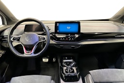 valkoinen Volkswagen ID.4 2022 kuva 9.
