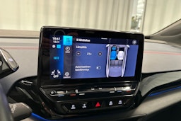 harmaa Volkswagen ID.4 2022 kuva 25.