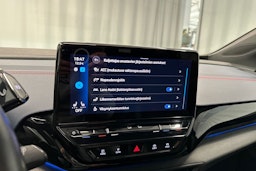 harmaa Volkswagen ID.4 2022 kuva 26.