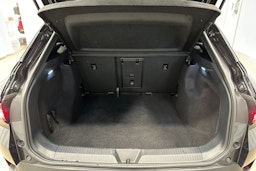harmaa Volkswagen ID.4 2022 kuva 30.