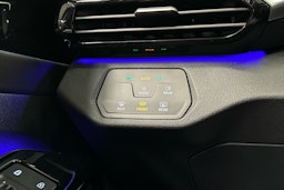 harmaa Volkswagen ID.4 2022 kuva 18.