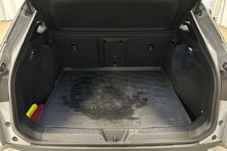 harmaa Volkswagen ID.4 2022 kuva 14.