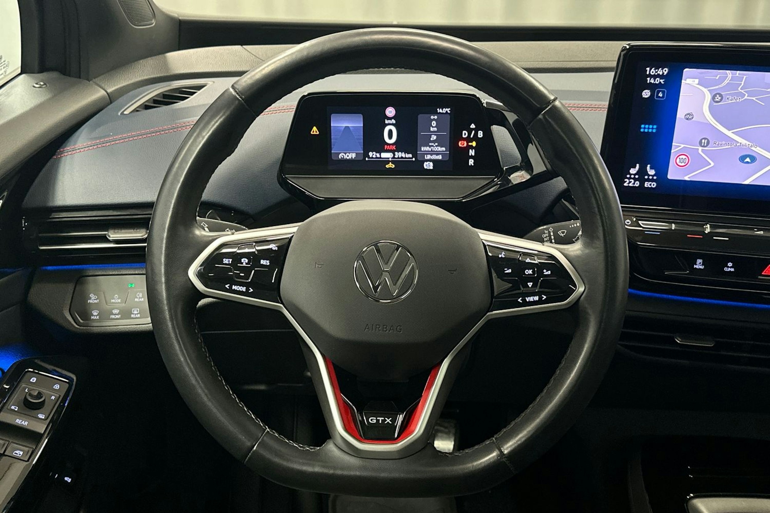 harmaa Volkswagen ID.4 2022 kuva 21.