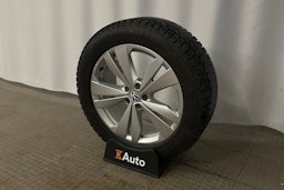 valkoinen Volkswagen ID.4 2022 kuva 13.