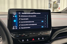 valkoinen Volkswagen ID.4 2022 kuva 24.