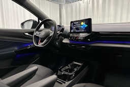 musta Volkswagen ID.4 2022 kuva 7.