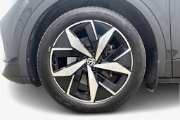 harmaa Volkswagen ID.4 2022 kuva 11.