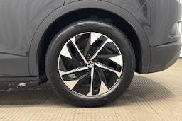 harmaa Volkswagen ID.4 2022 kuva 13.
