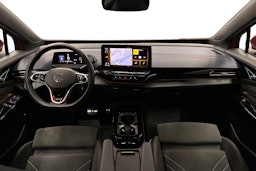 punainen Volkswagen ID.4 2022 kuva 7.